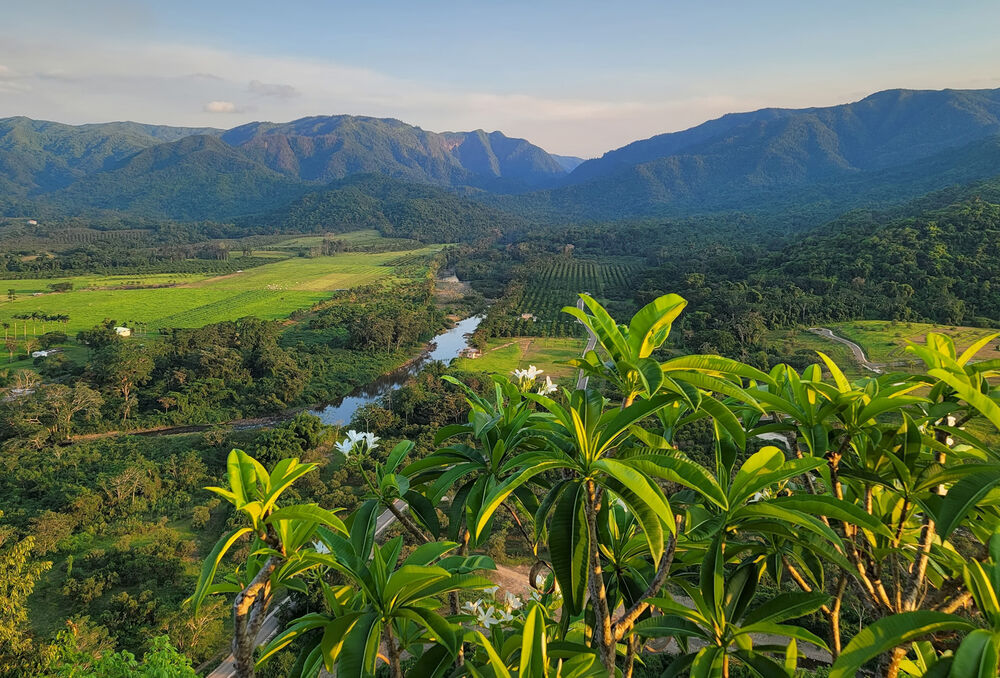 Belize Family Multi-Adventure Tour — Backroads