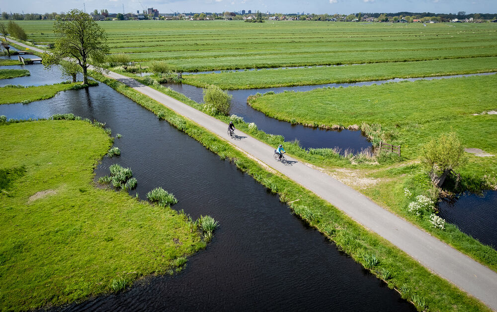 Netherlands & Belgium Easygoing E-bike Tour — Backroads