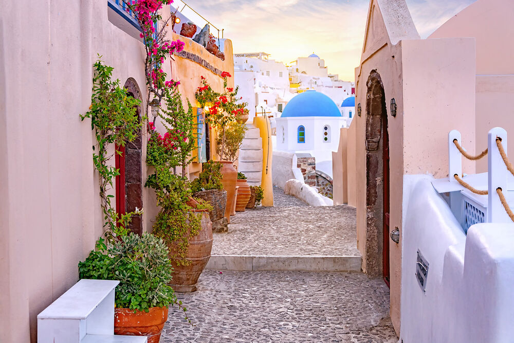 Santorini & Crete Easygoing Multi-Adventure Tour — Backroads