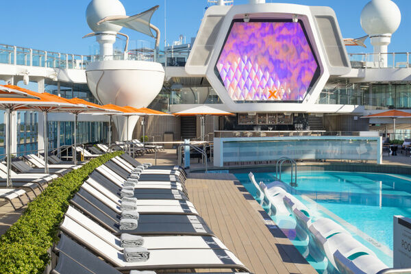 Celebrity Cruises - Celebrity Solstice