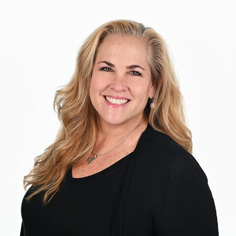 Melissa Pool — Pavlus Travel Personal Travel Planner