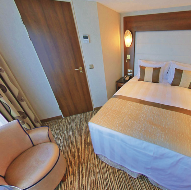 Category 4 cabin